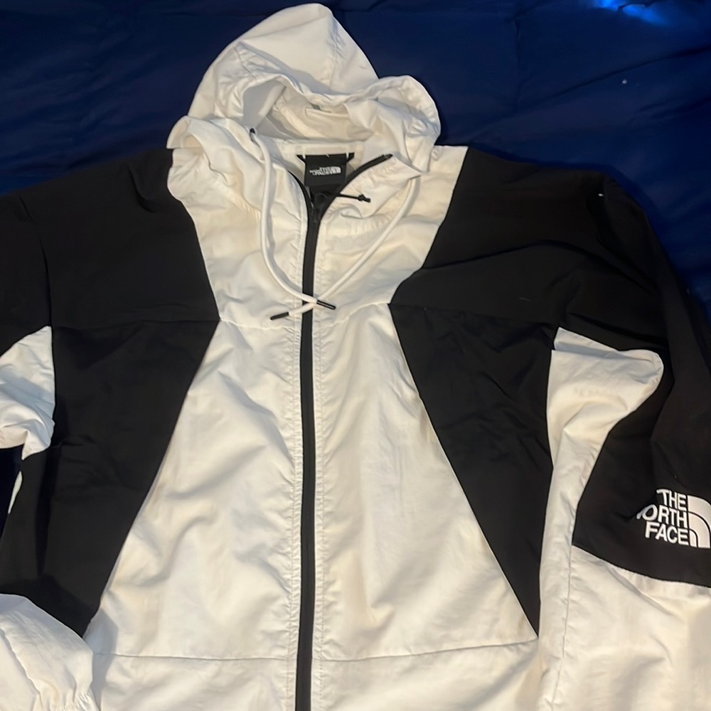 North Face Jacket - Picture 2 of 7